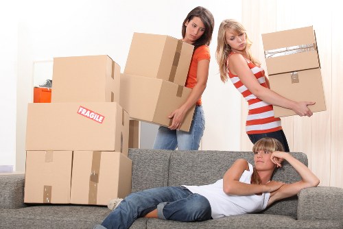 Compact moving service for flats and small homes in Crofton Park